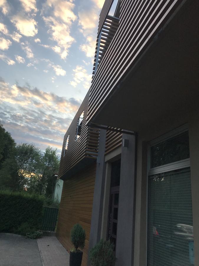Appartement Casa Bona à Alba  Extérieur photo