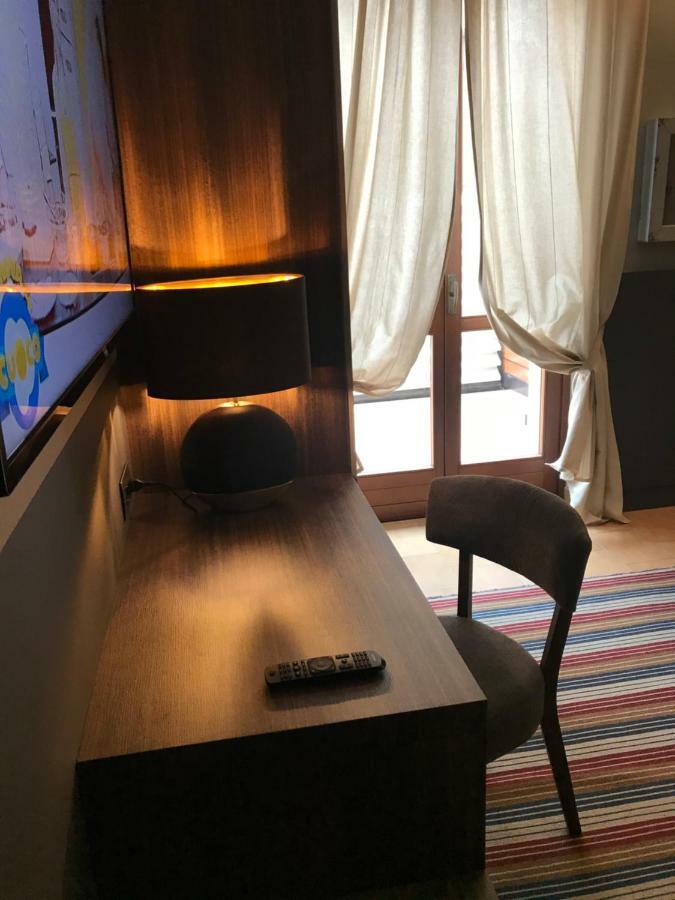 Appartement Casa Bona à Alba  Extérieur photo