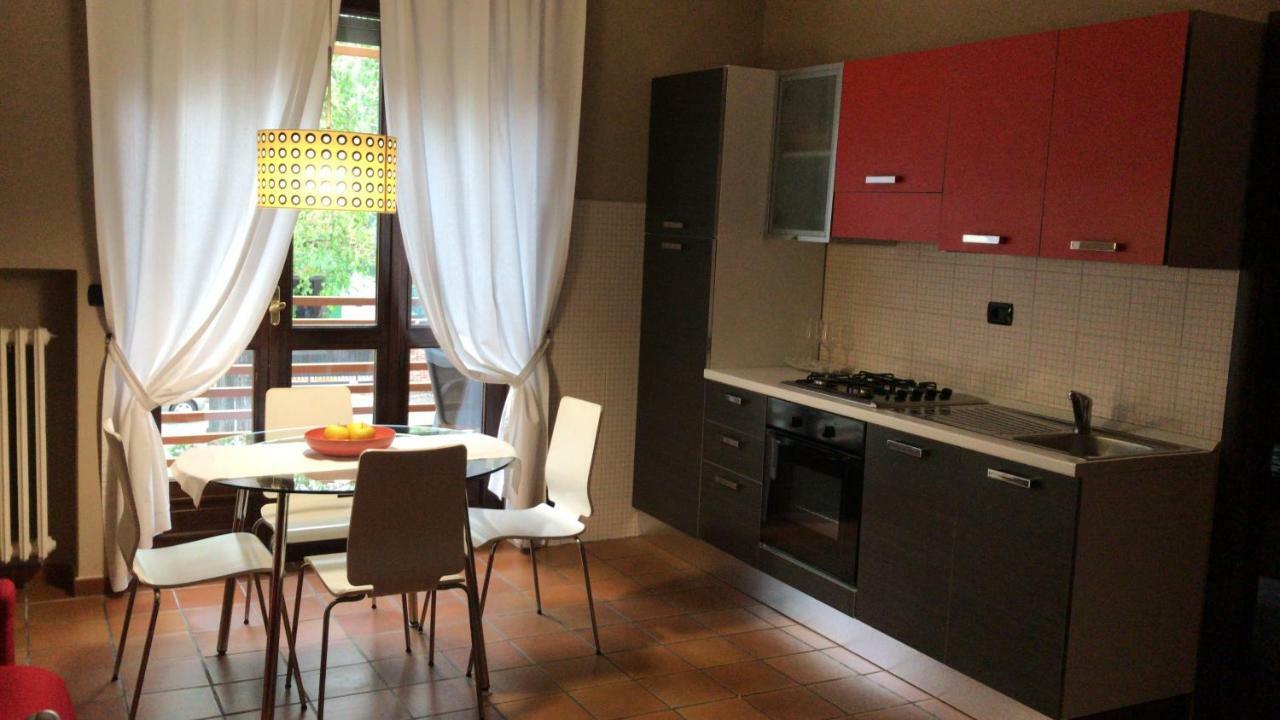 Appartement Casa Bona à Alba  Extérieur photo